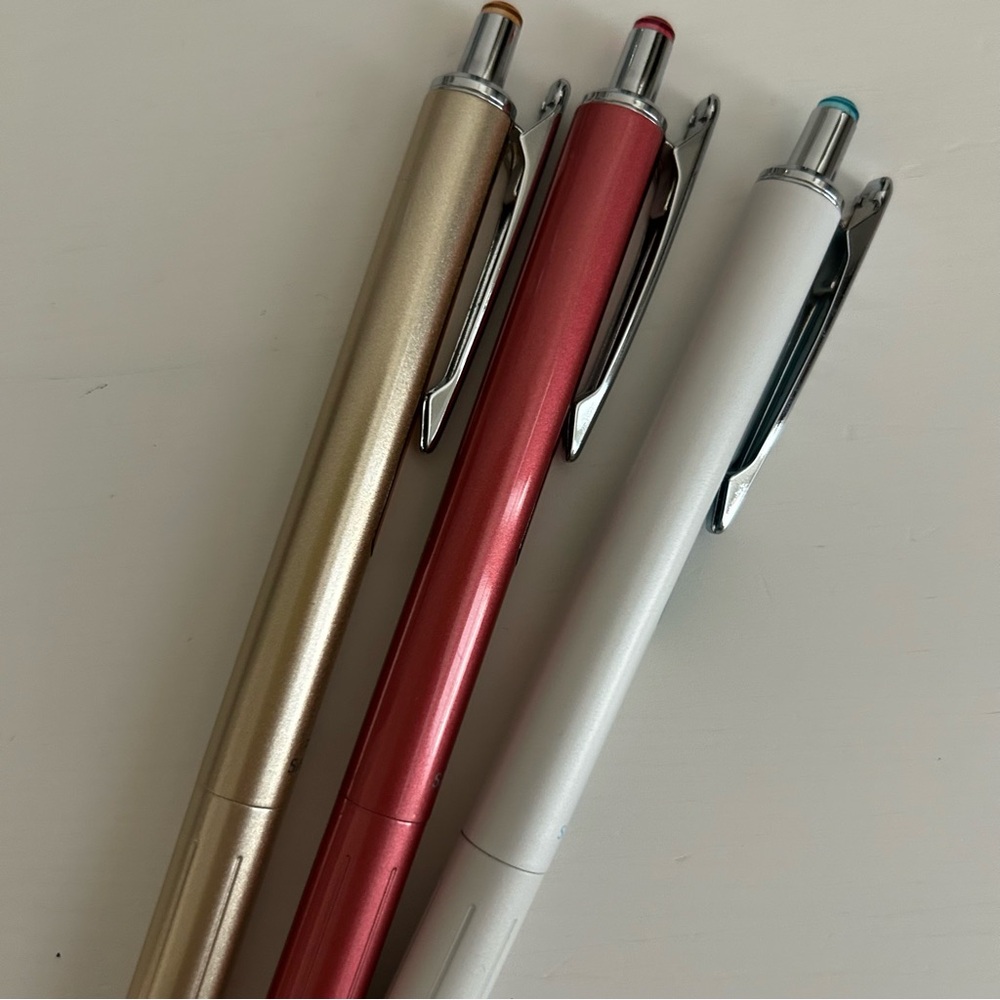Sarasa Pen Barrels in Rose Pink, Gold and White - Picture 5 of 7